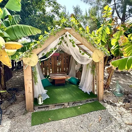 Amani Suite Con Jacuzzi Climatizado Y Piscina Buzanada Exterior foto